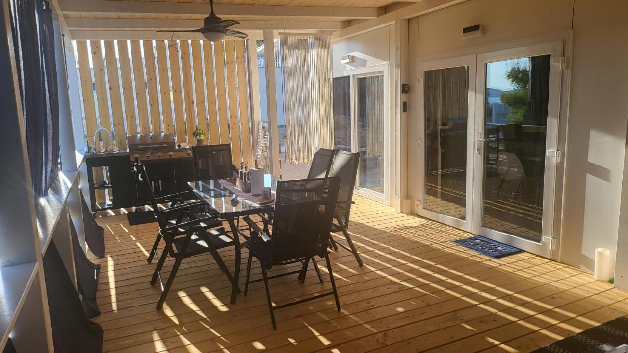 Ahoi Hause 10 Villa Drage Buitenkant foto